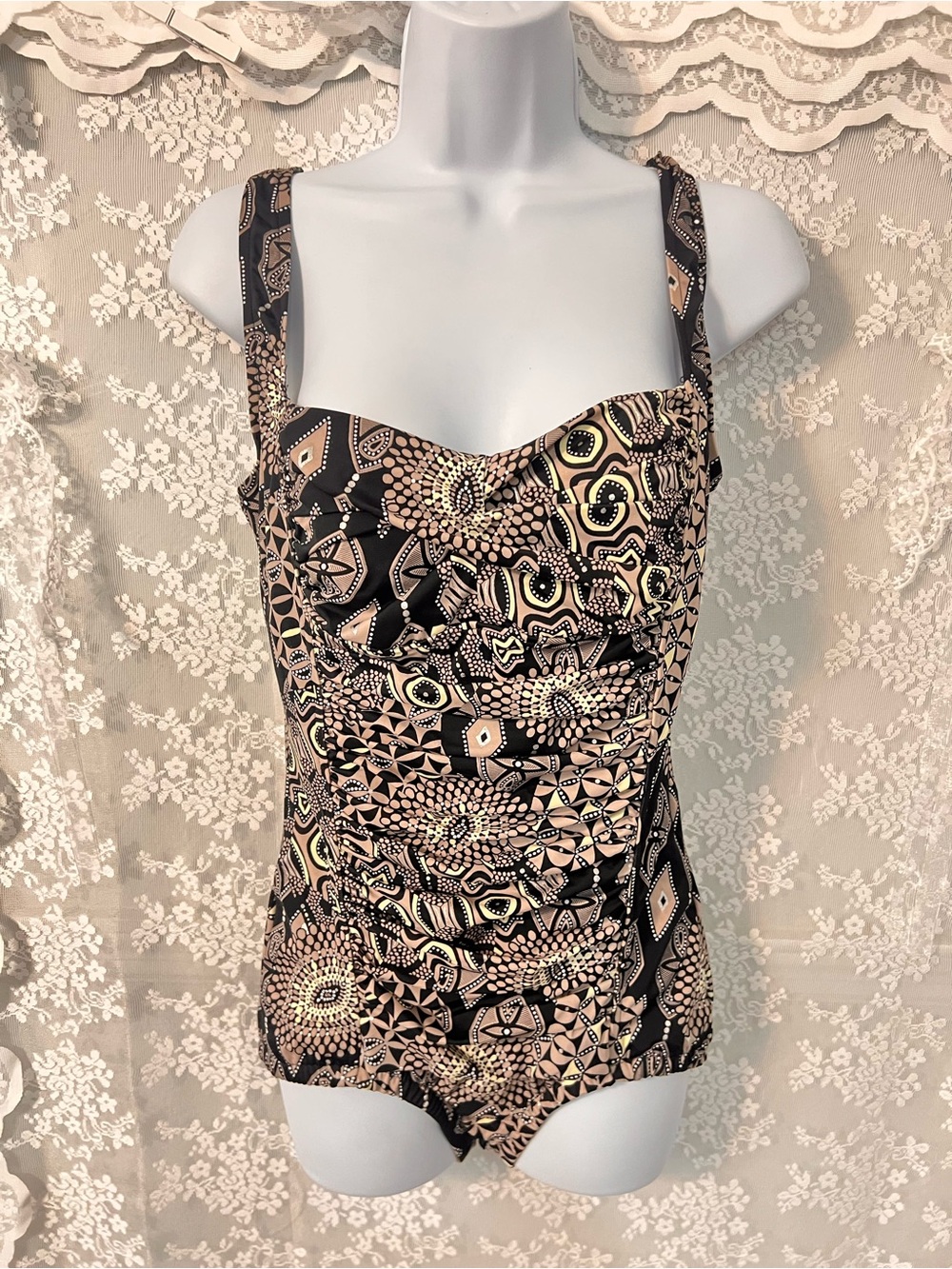 PARADISE BAY Womens Lined One Piece SWIMSUIT Size 12 NWT tummy control slimming